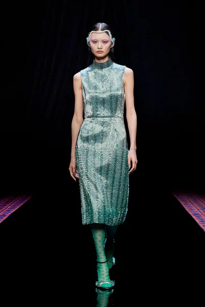 Look 20